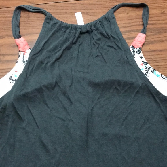 Tank top - Picture 3 of 3